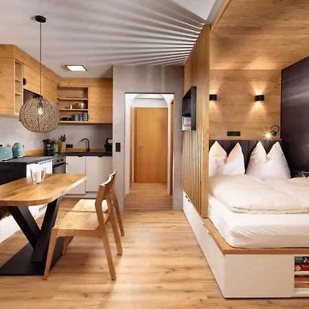 Ski- Und Wanderwohnung 40 An Der Piste Und Lift Apartmán Konigsleiten